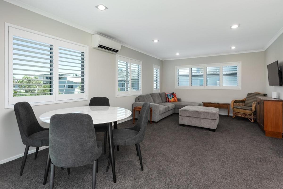 Modern Marine Parade Apartment Mount Maunganui Exterior foto